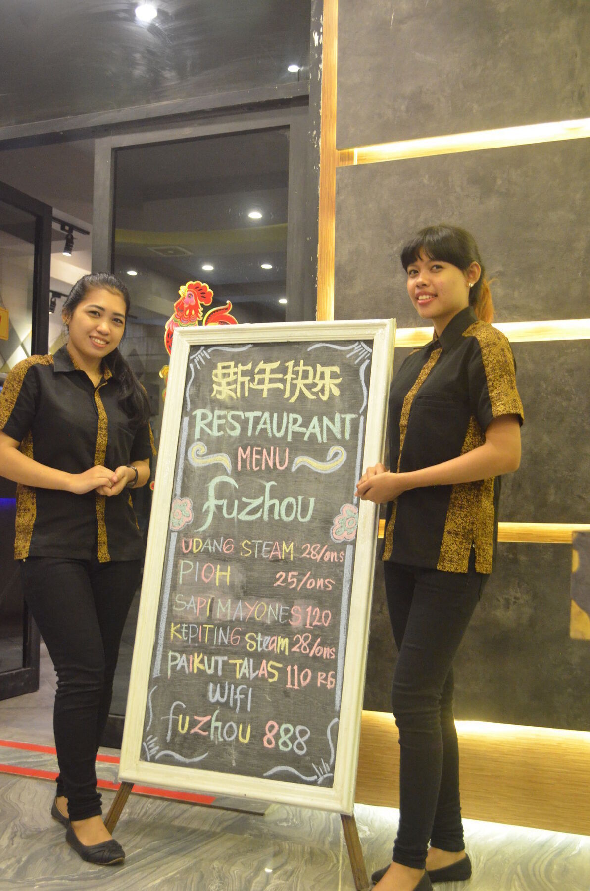 Mustika Gajah Mada Hotel Jacarta Exterior foto