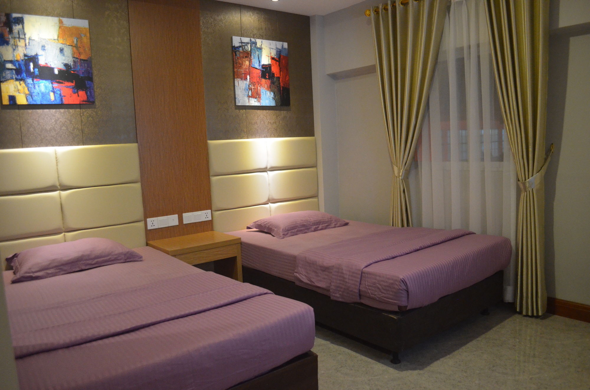 Mustika Gajah Mada Hotel Jacarta Exterior foto